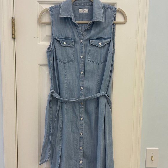 UNTUCKit Perry Dress - Picture 5 of 9